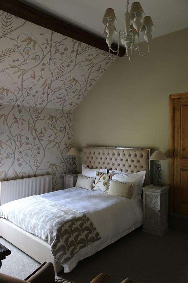 The Queens At Horton Telford Exterior foto